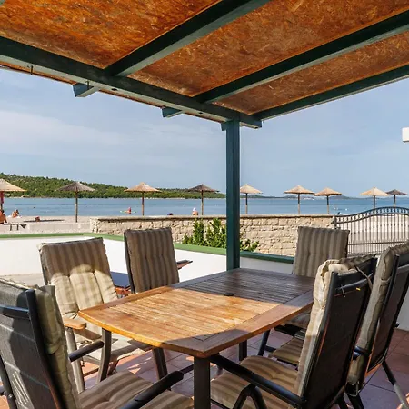 בית נופש House Kocer *